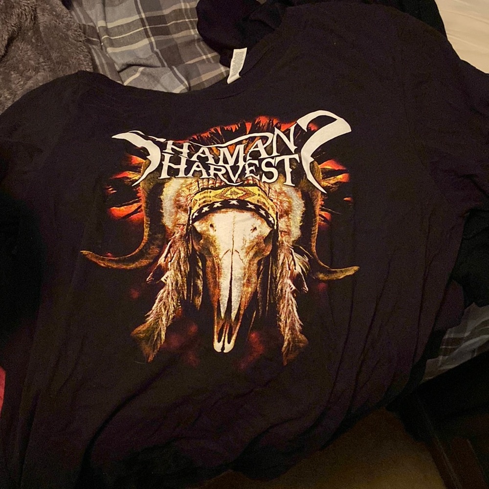 Shamans Harvest band tee